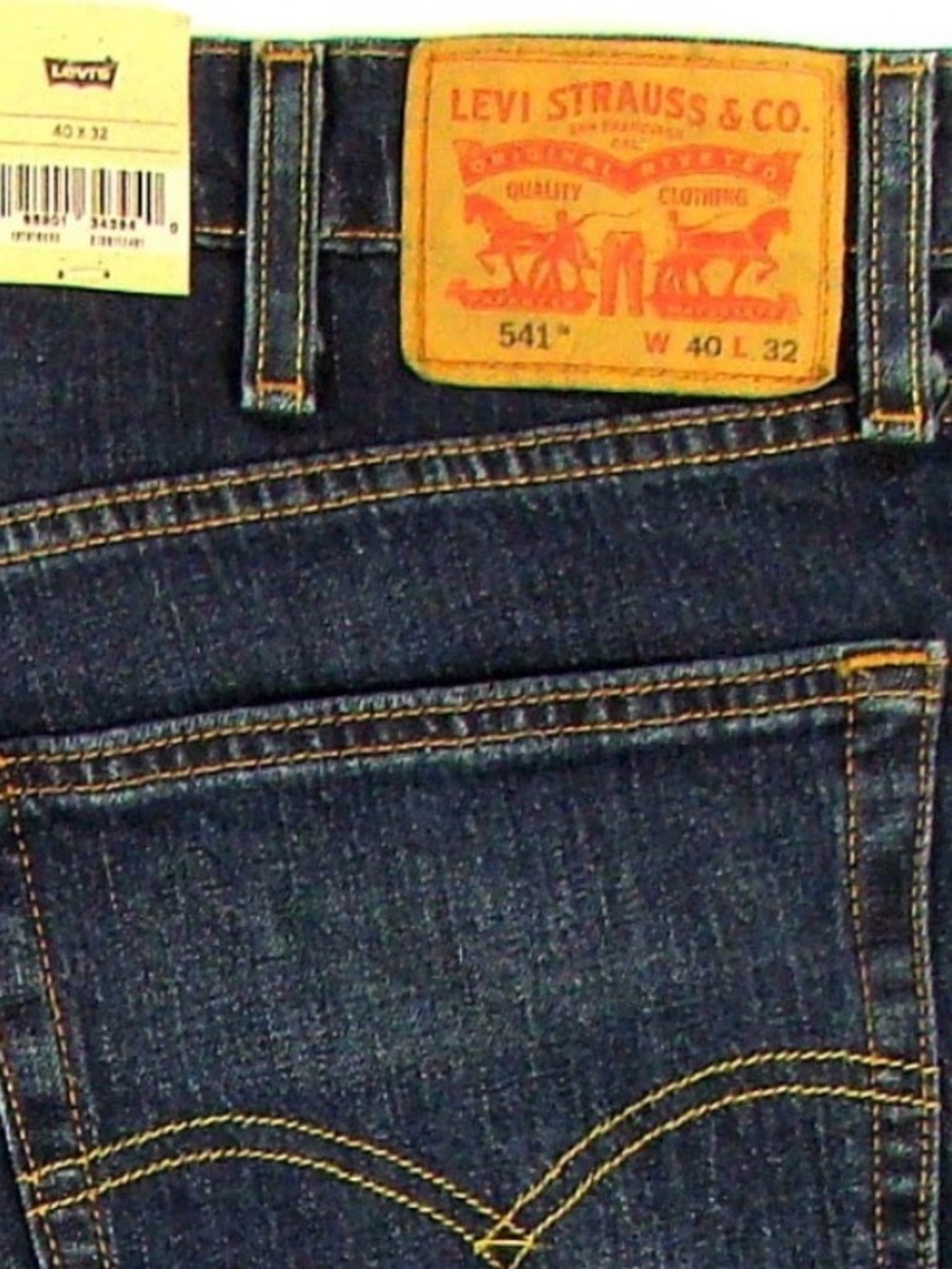 Levi's 541 Men’s Dark Blue Denim Jeans 40x32 NWT